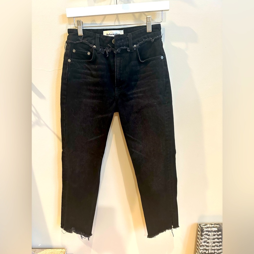 Reformation Black denim frayed ankle jeans. Size 23 NWOT